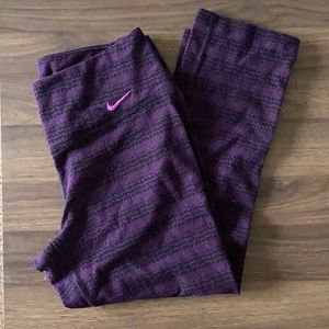 Nike crop leggings